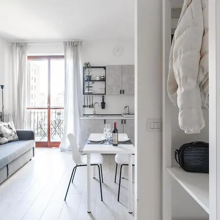 San Siro Apartment *